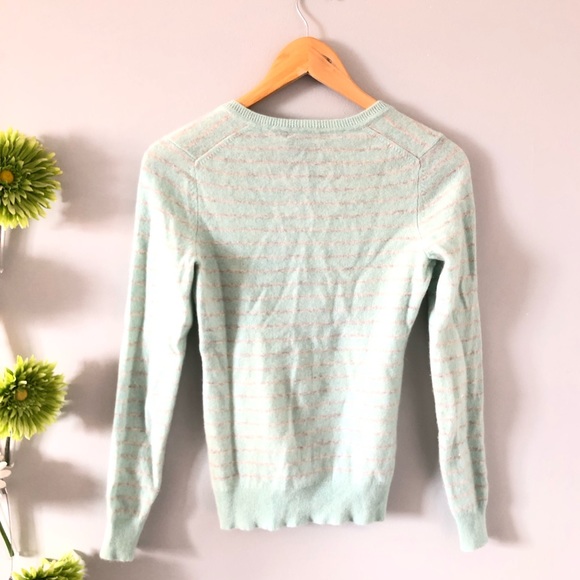 Lord&Taylor | 100% Cashmere Sweater - Picture 6 of 8